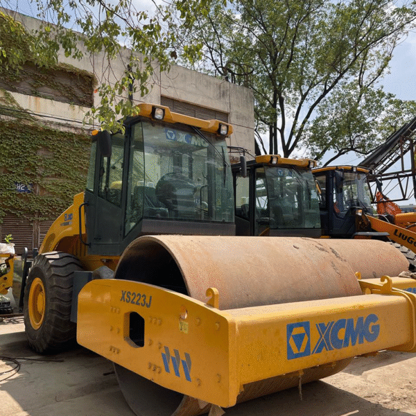 Compactor XCMG XS223J-1 – 23 Tone, Second-Hand 2022