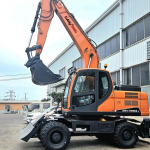 Excavator DX170W, 17-18 tone, Nou