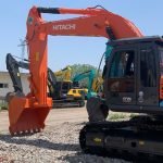 Excavator HITACHI ZAXIS 250H - 27,4 tone - second-hand