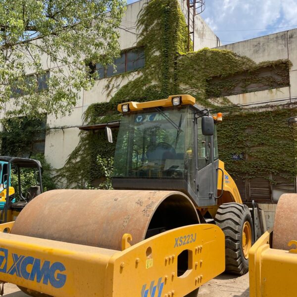 Compactor XCMG XS223J-1 – 23 Tone, Second-Hand 2022 - imagine 4