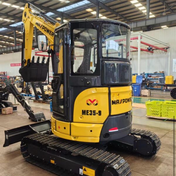 EXCAVATOR E35 - 3,8 tone, nou - imagine 7