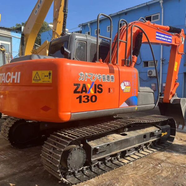 EXCAVATOR Hitachi Zaxis 130 - 13,6 tone - second-hand - imagine 2