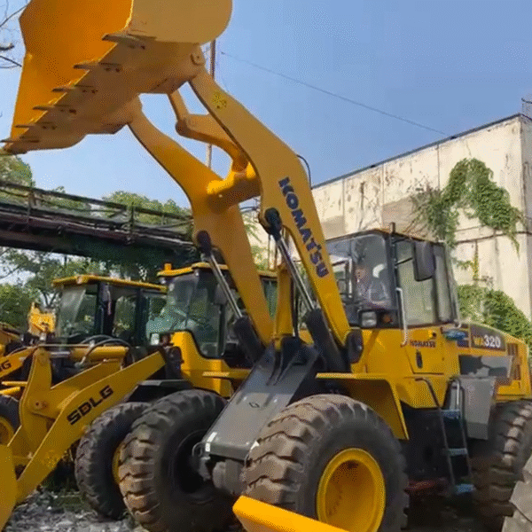 Încărcător frontal KOMATSU WA320 – Second-Hand 2022