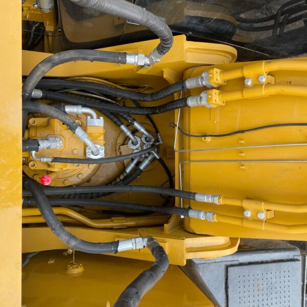 Excavator CATERPILLAR 330D - 30,7 tone - second-hand - imagine 4
