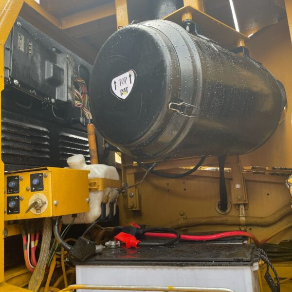 Excavator CATERPILLAR 336D2 L - 37 tone, second-hand - imagine 3