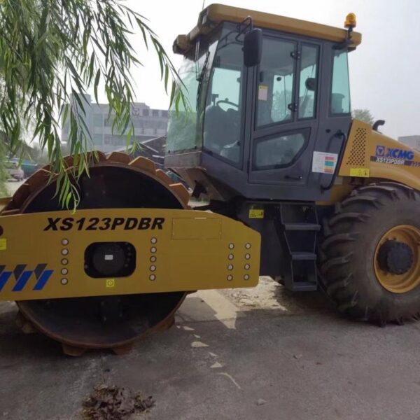 Compactor XCMG XS123, second-hand - imagine 3