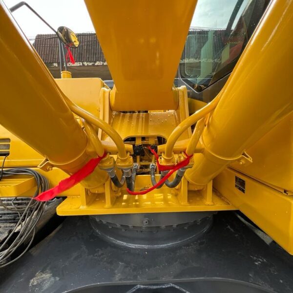 Excavator KOMATSU PC300 31,2 tone - second-hand - imagine 4