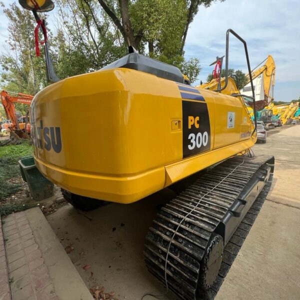 Excavator KOMATSU PC300 31,2 tone - second-hand - imagine 2