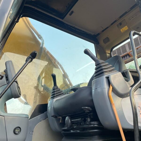 Excavator Caterpillar 330D 2L - 29 tone - second-hand - imagine 8