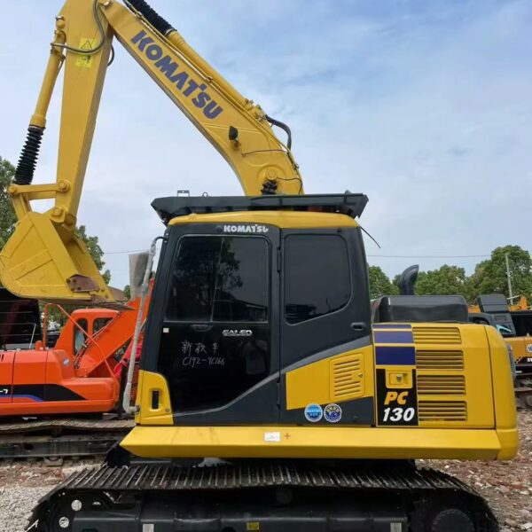 Excavator KOMATSU PC130 - 13 tone - second-hand - imagine 2