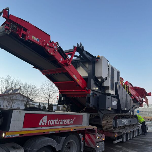 Concasor cu con SANDVIK QH332 - 38 tone - imagine 8