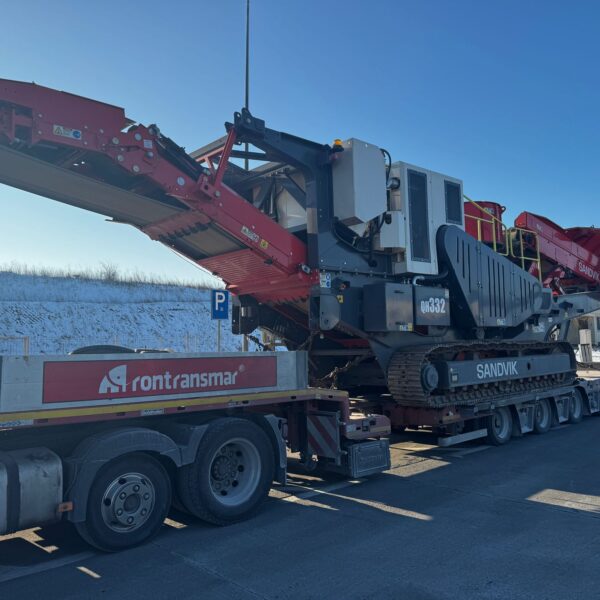 Concasor cu con SANDVIK QH332 - 38 tone - imagine 4