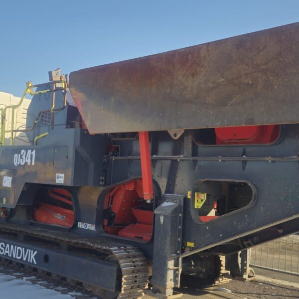 Concasor cu falci SANDVIK QJ341 - 49,4 tone - imagine 5