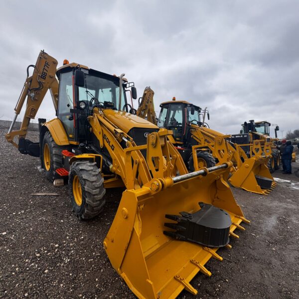Buldoexcavator SDLG 877 Garantie 3 ani - imagine 3