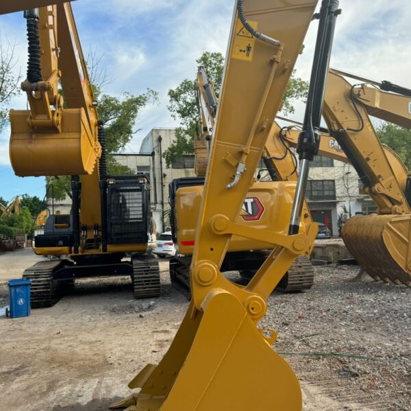 Excavator CATERPILLAR 320 GC - 21,9 tone - imagine 9